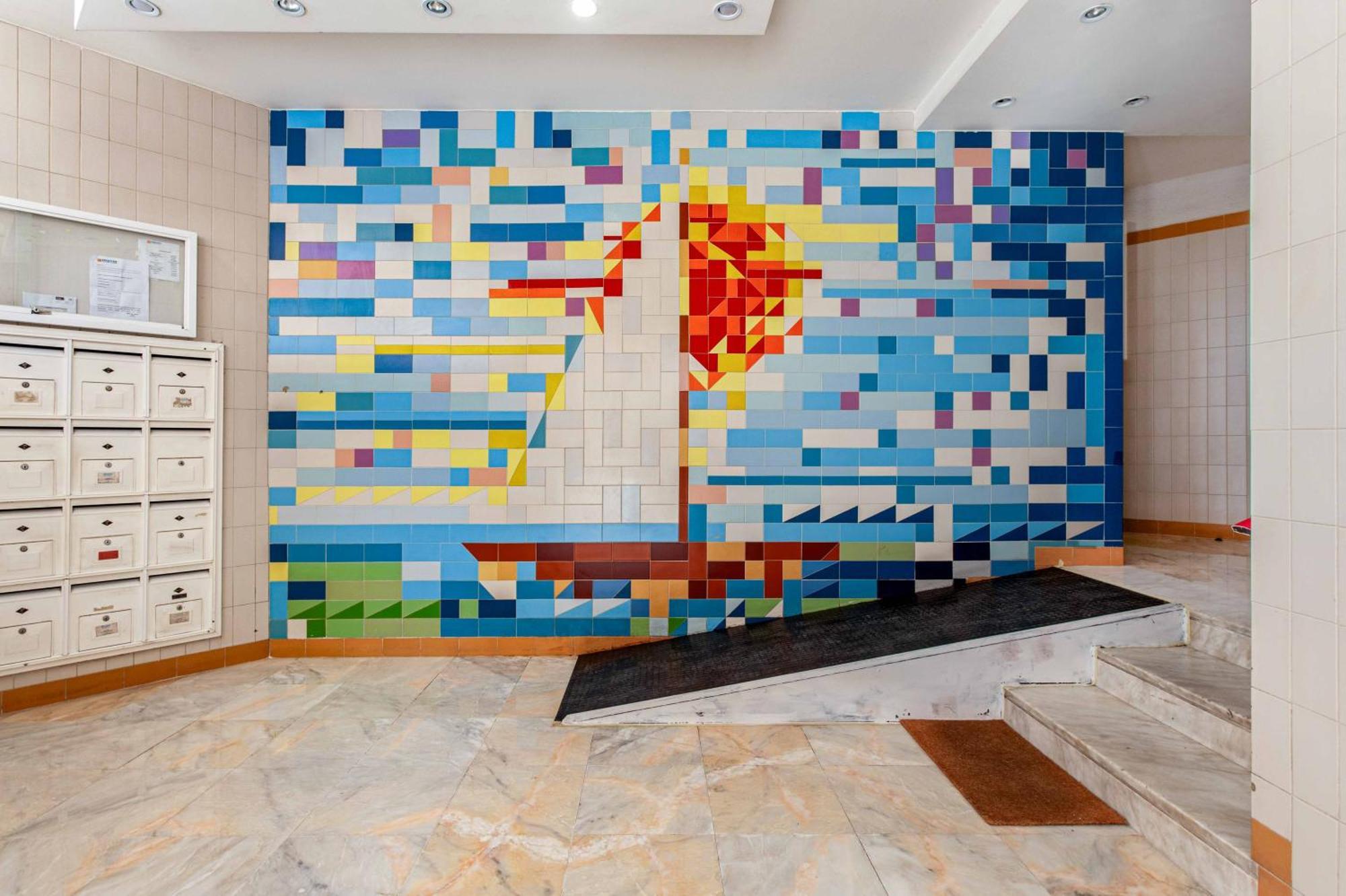 Remarkable 1 Bedroom Apartment *